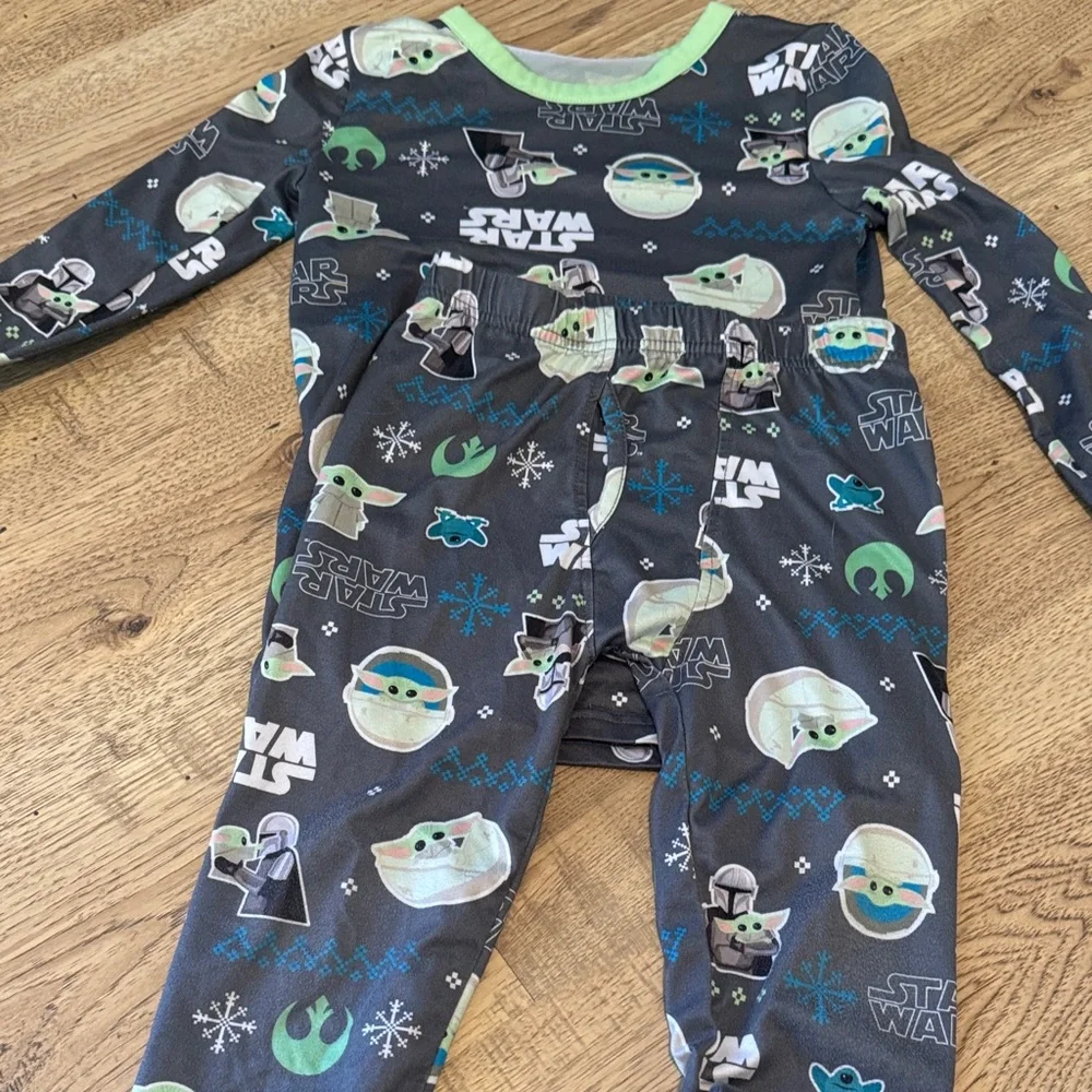Boys clothing bundle size small - Picture 7 of 8